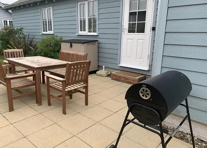 Blue Bay, The Bay, 2 Bedrooms With Ensuites, Parking Bay, 2 Dogs Welcome