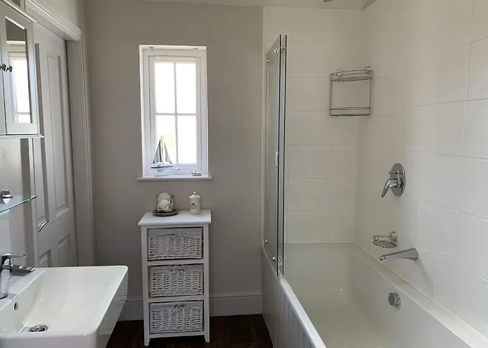 Blue Bay, The Bay, 2 Bedrooms With Ensuites, Parking Bay, 2 Dogs Welcome Hébergement de vacances Filey